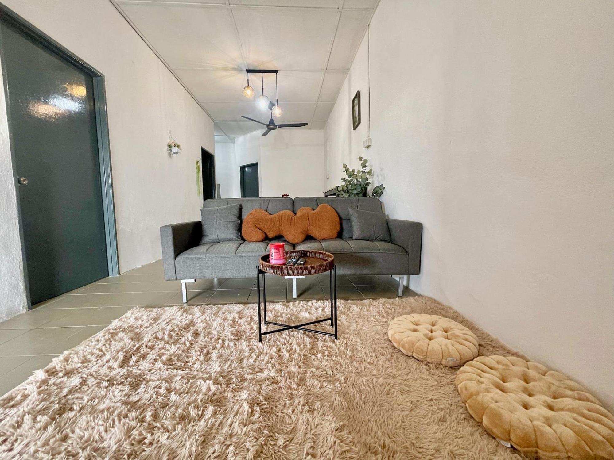 Entire 33 Cozy House • 3 Bedroom @ Alma Bukit Mertajam Dış mekan fotoğraf