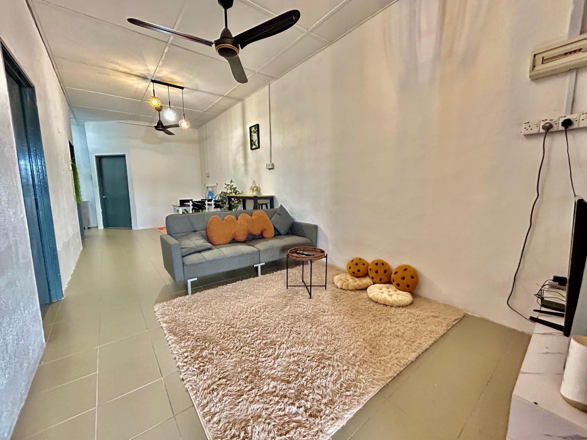 Entire 33 Cozy House • 3 Bedroom @ Alma Bukit Mertajam Dış mekan fotoğraf